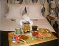 gemütliche Zimmer mit Frühstück