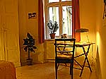 Bureau dans la chambre d'h&ocirc;te