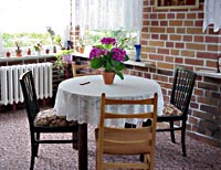 Fr&uuml;hst&uuml;ck im Wintergarten