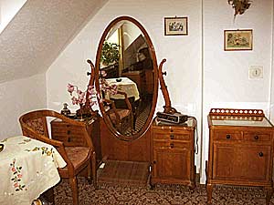 single room bed and breakfast room in Cologne