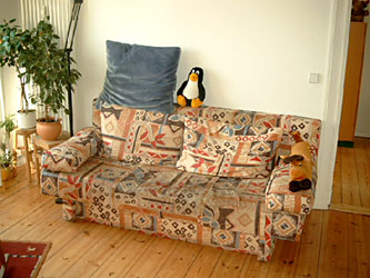 Sofa in the living room - Self catering apartment