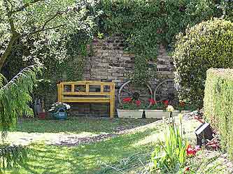 im Garten vor dem Ferienhaus