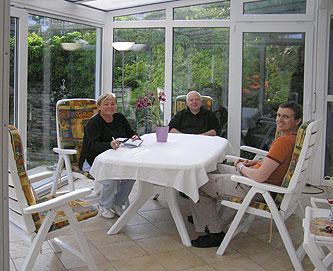 Berlin Ferienhaus mit Wintergarten und Garten drumrum