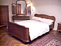 french bed