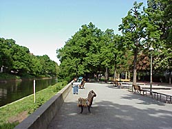 El Landwehrkanal - Paul-Linke-Ufer