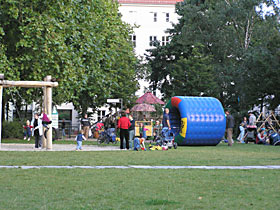 Okolice Traveplatz - Pensjonat  Friedrichshain