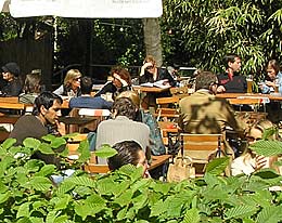 Schleusenkrug - utflyktsrestaurang vid båtslussen Berlin Tiergarten