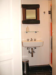bathroom - holiday apartment in Düsseldorf