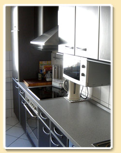 Fully equipped kitchen - bed and breakfast  guest room in Cologne Neustadt Nord