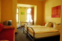 example room : double room with table