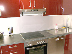 the shared kitchen in the accommodation in Munich Johanneskirchen