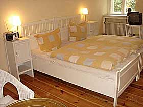 Double room with two single beds