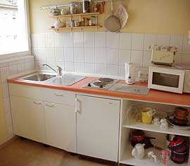 Completely equipped kitchen