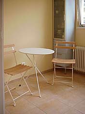 Chaises dans la cuisine 