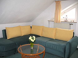 comfortable sofabed in Unterschleissheim