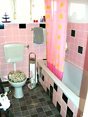 Badezimmer mit Wanne