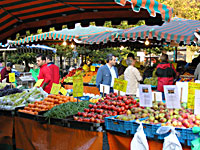 Mercado en la plaza Diesterwegplatz