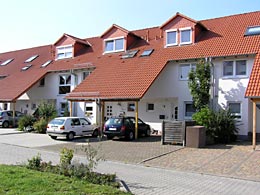 In diesem Haus befinden sich die Zimmer
