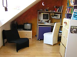 Gro&szlig;es Zimmer mit eigenem Bad
