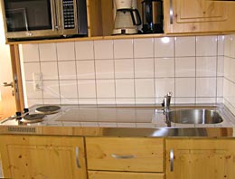 La cocina del apartamento - habitaciones y de huéspedes cerca de Fráncfort del Meno